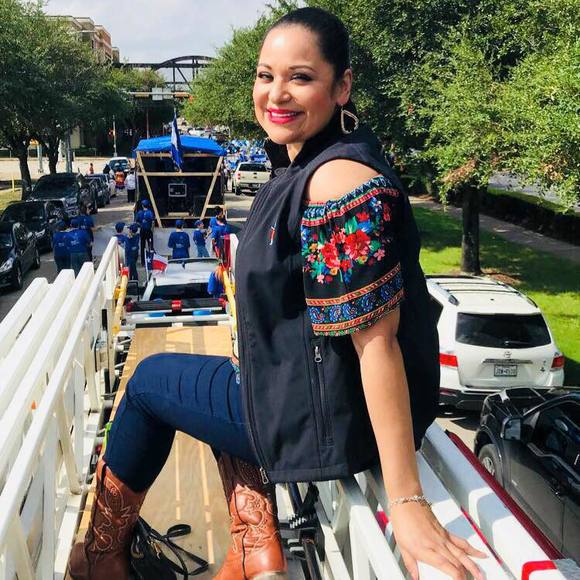 Meet your Posher, Ilsa - Picture 1 of 1